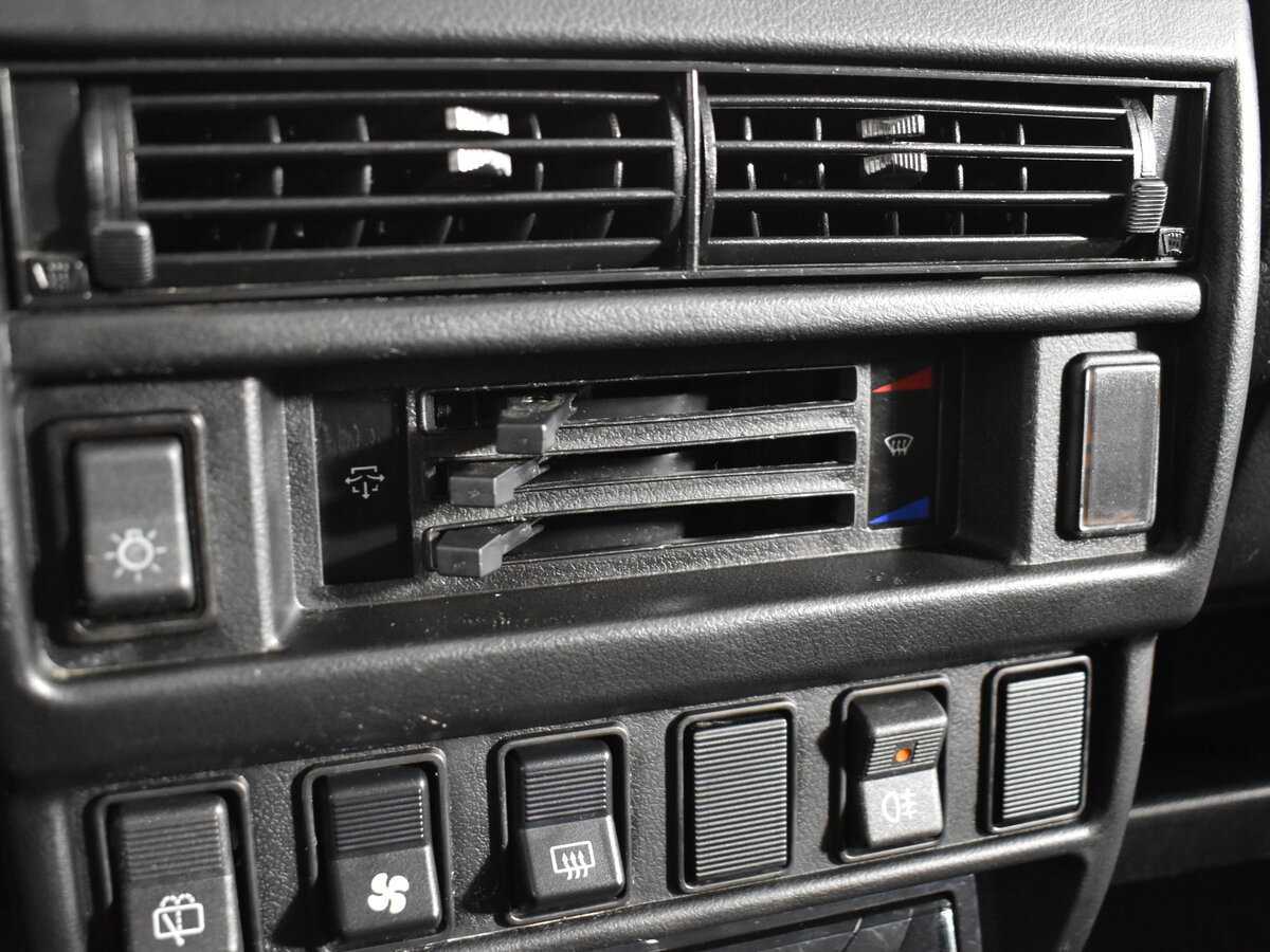 Lada (ВАЗ) 2121 (4x4) 2019 года с пробегом. Фото: #12