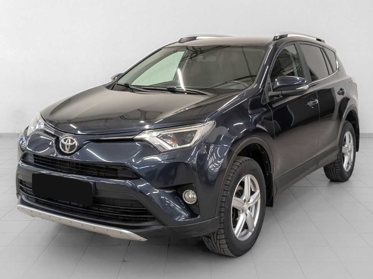 Toyota RAV4 2017 года с пробегом. Посмотреть фото