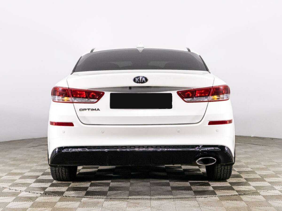 Kia Optima 2018 года с пробегом. Фото: #5