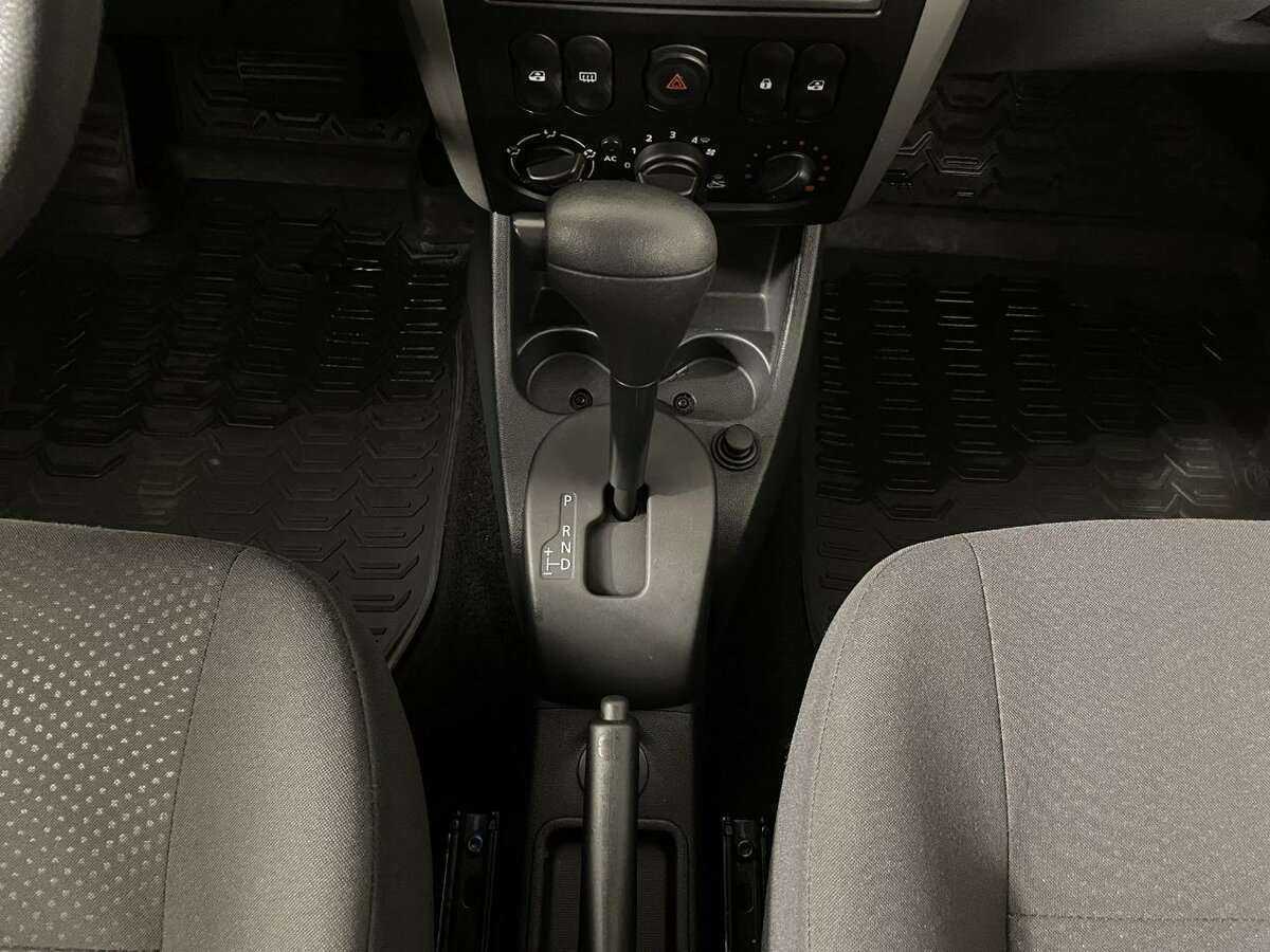 Nissan Almera 2013 года с пробегом. Фото: #12