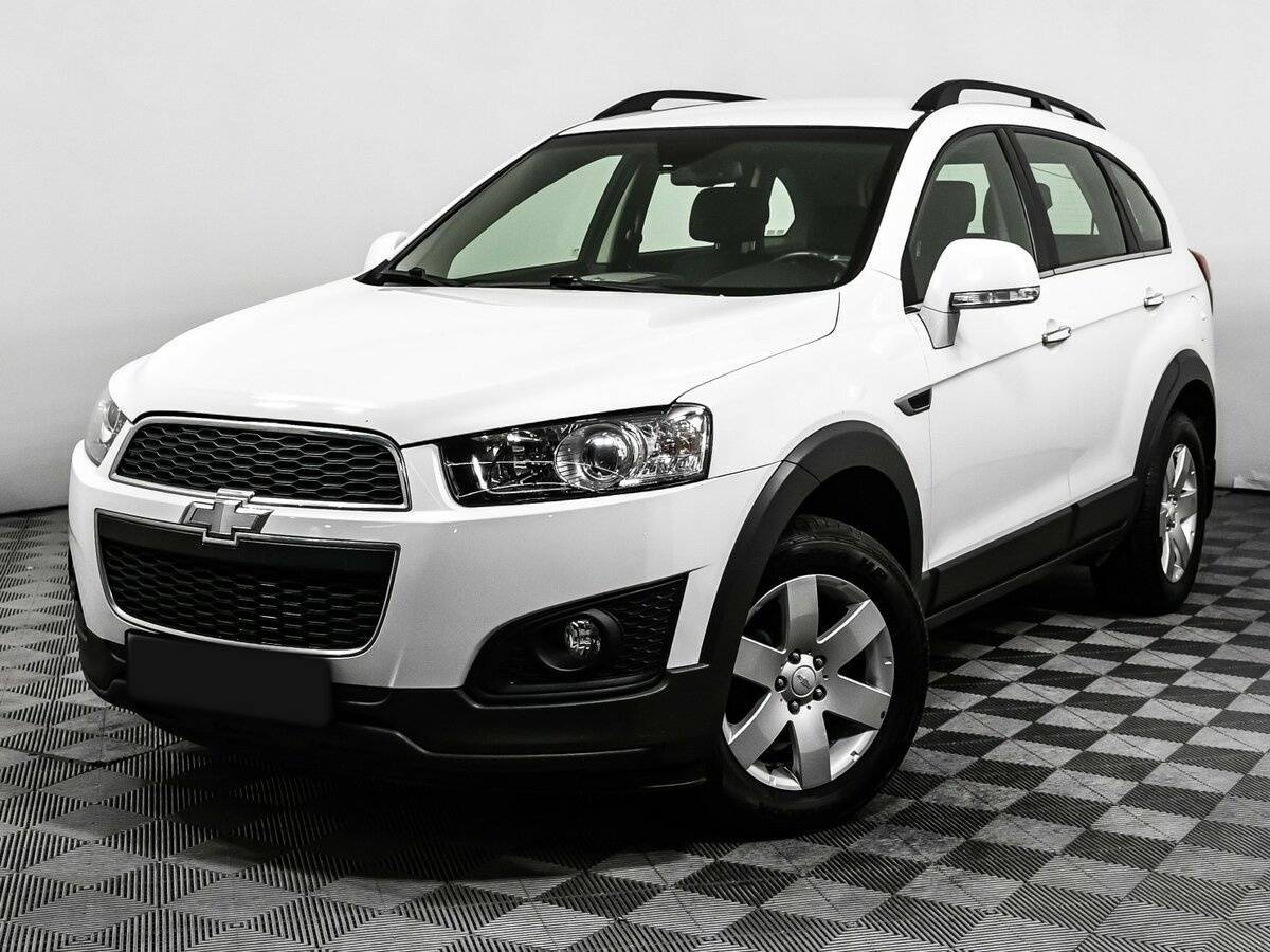 Chevrolet Captiva 2014 года с пробегом. Посмотреть фото
