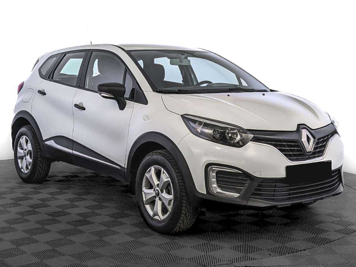 Renault Kaptur 2018 года с пробегом. Фото: #2