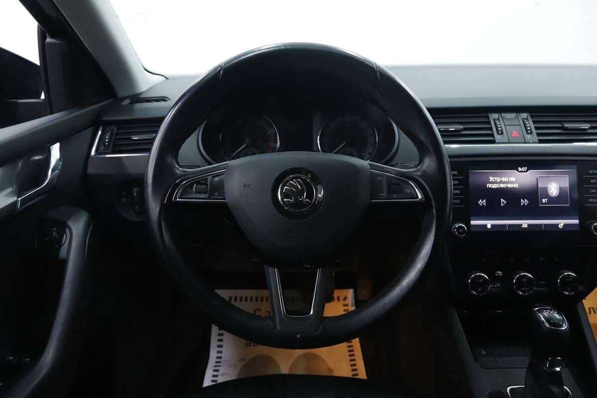 Skoda Octavia 2019 года с пробегом. Фото: #10