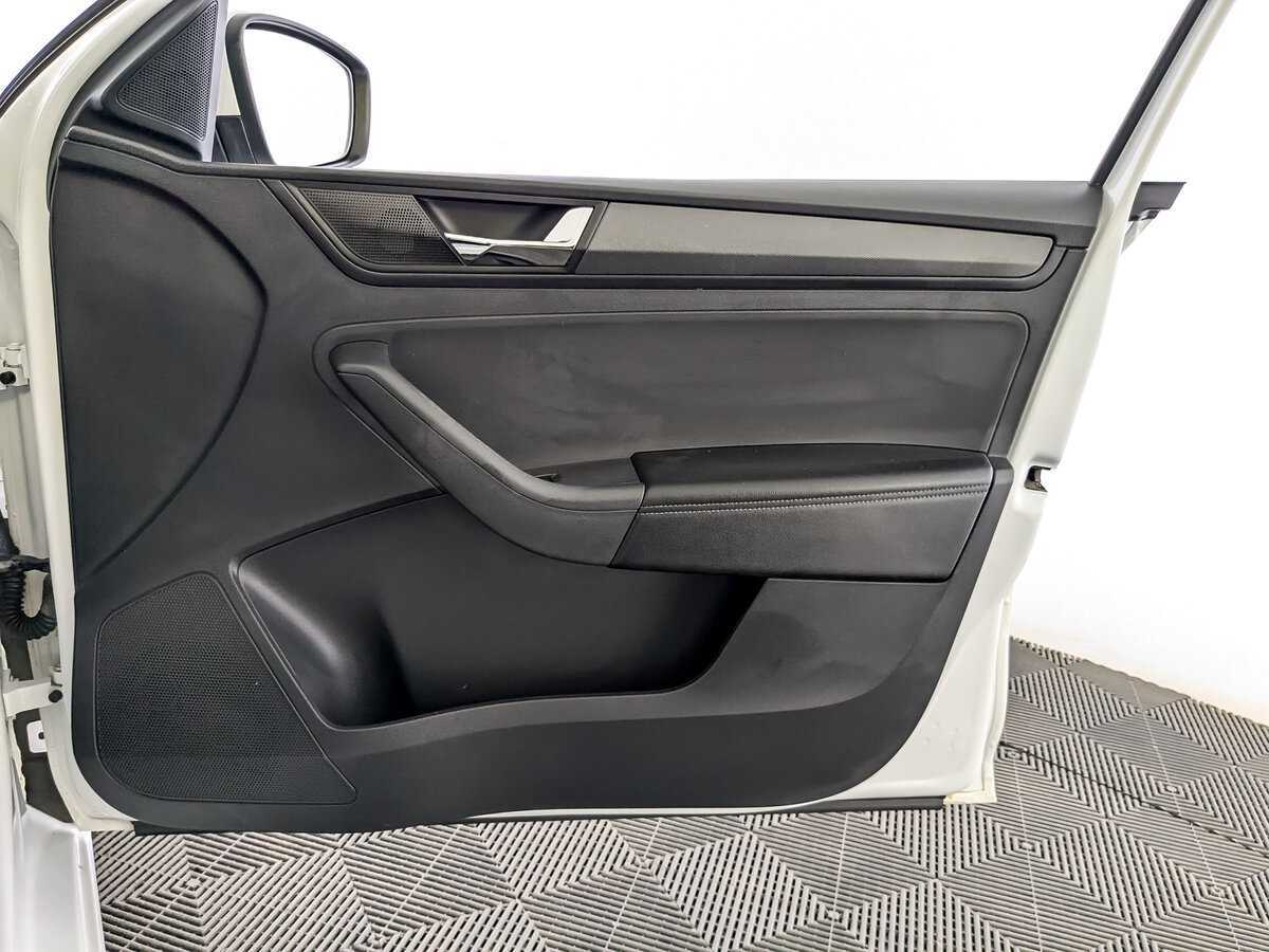 Skoda Rapid 2020 года с пробегом. Фото: #18