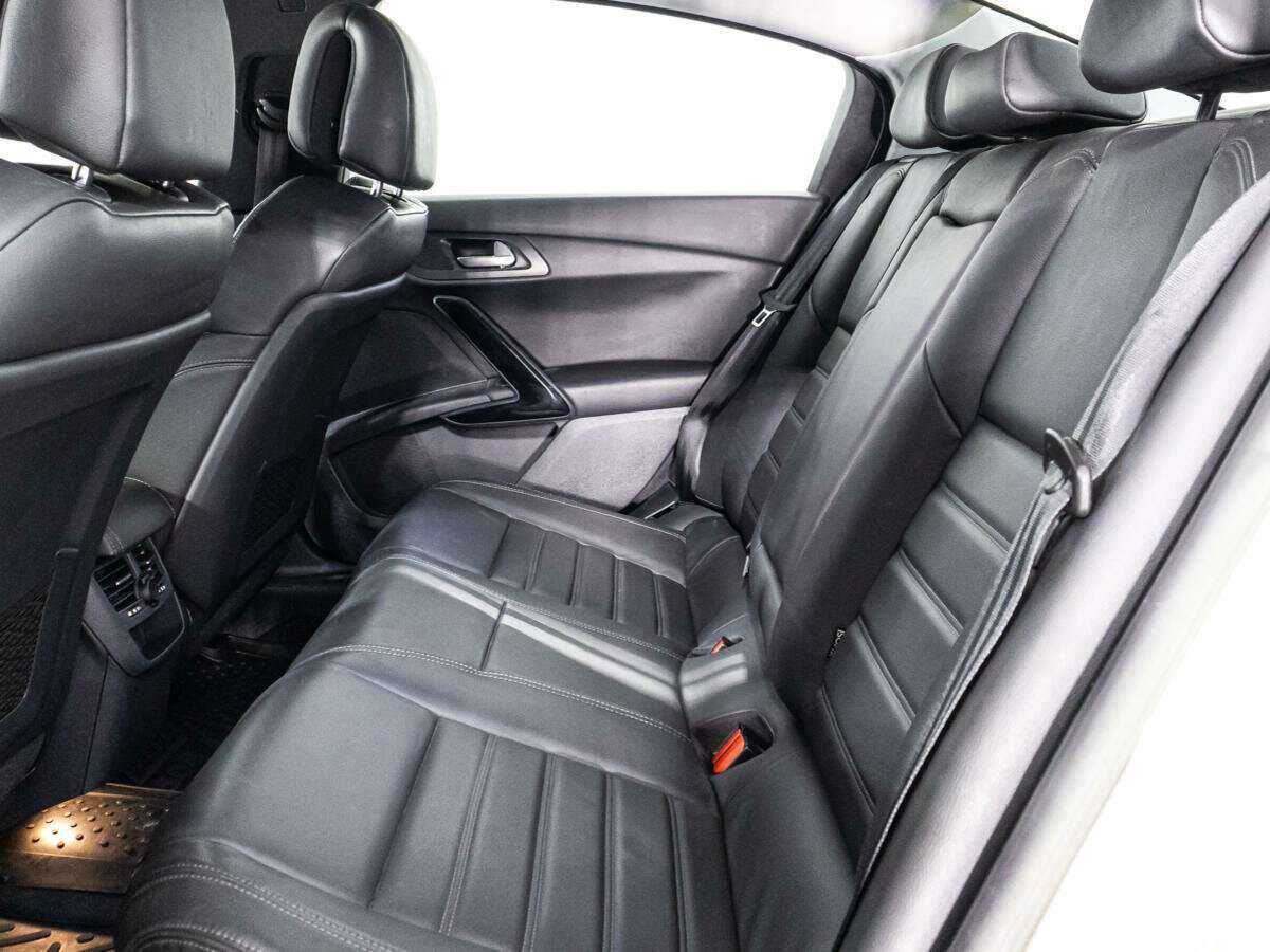 Peugeot 508 2012 года с пробегом. Фото: #9