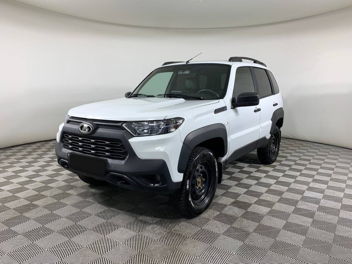 Lada (ВАЗ) Niva 2024 года с пробегом. Посмотреть фото