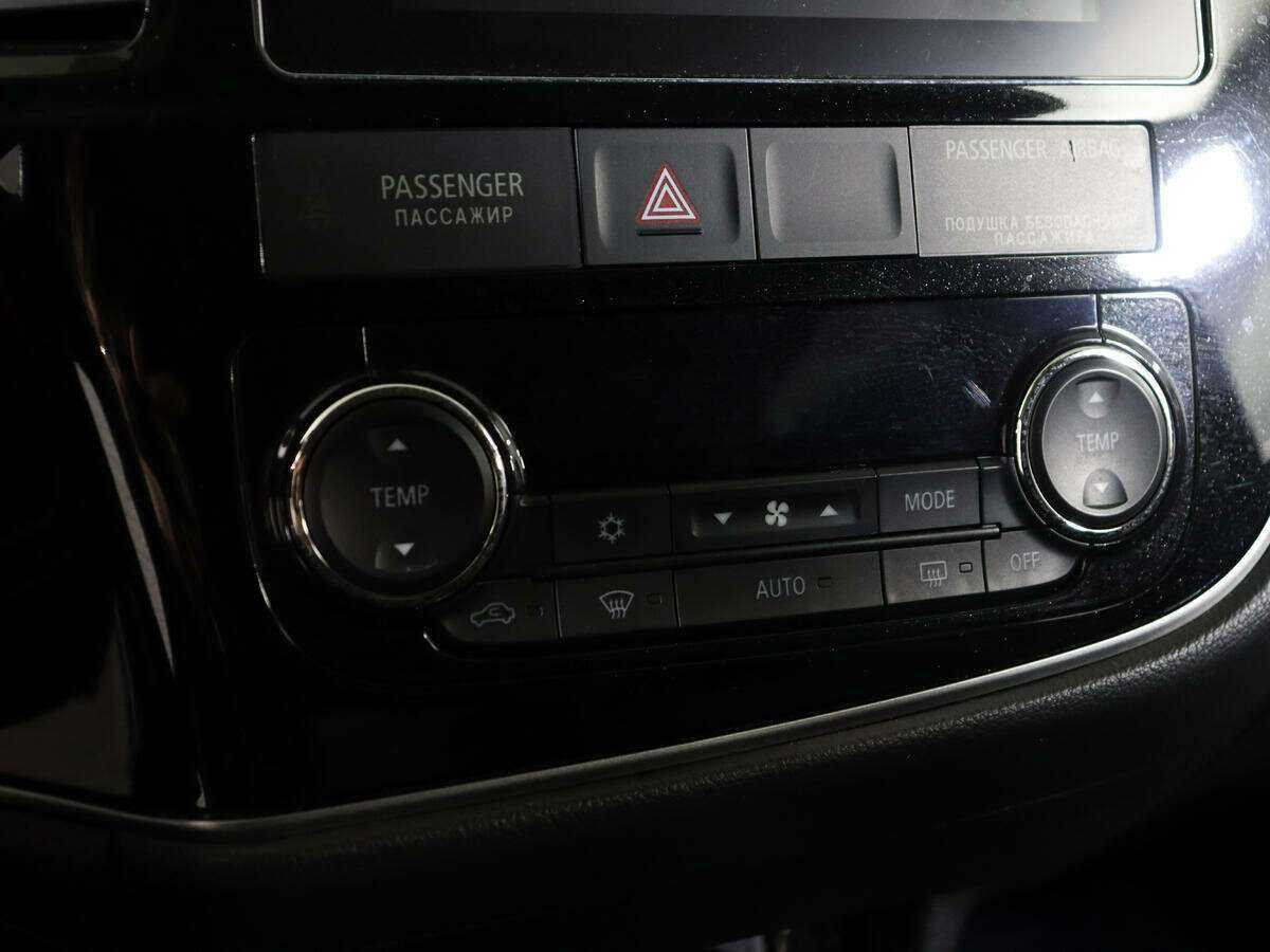 Mitsubishi Outlander 2018 года с пробегом. Фото: #18