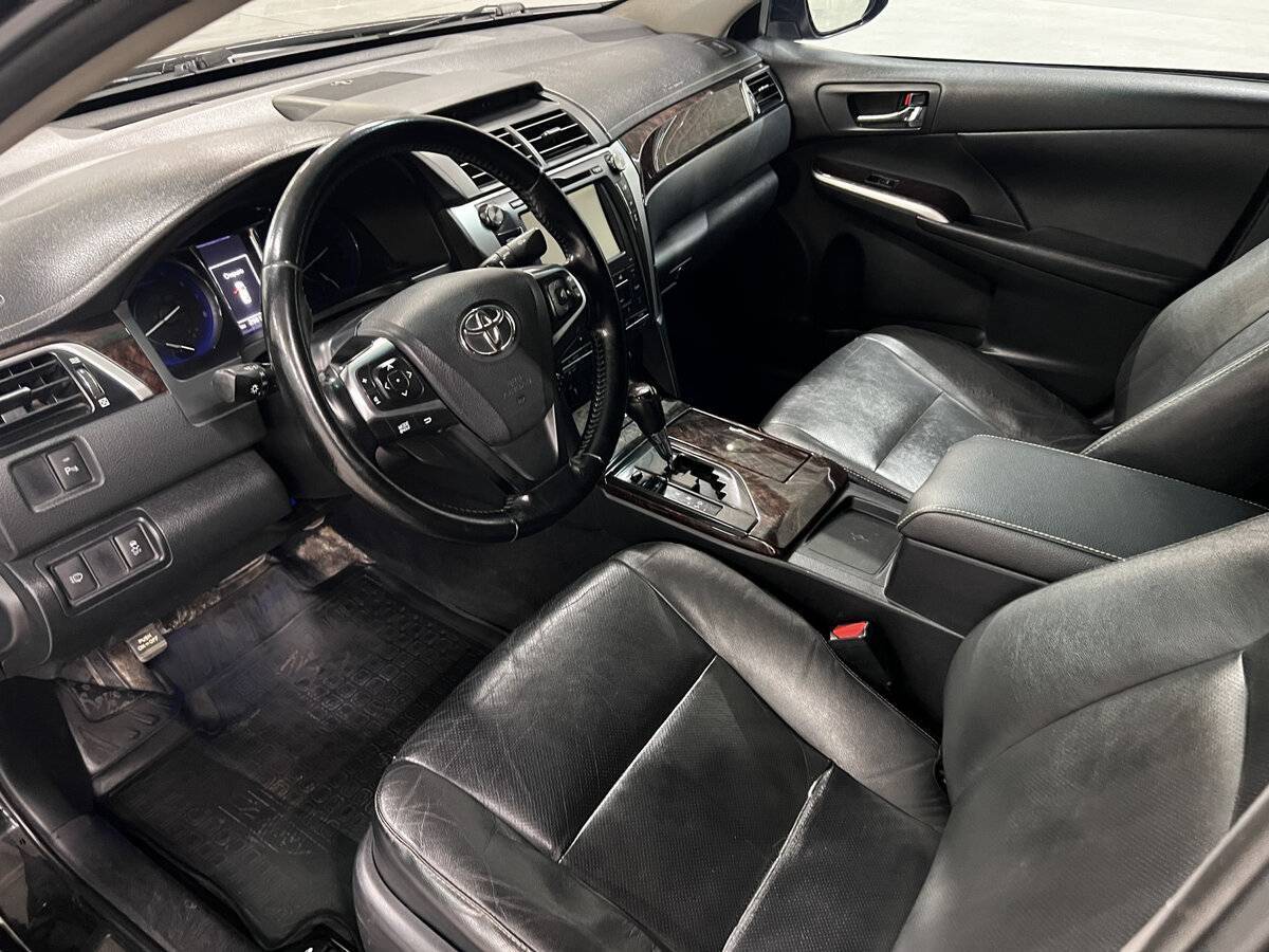Toyota Camry 2015 года с пробегом. Фото: #15
