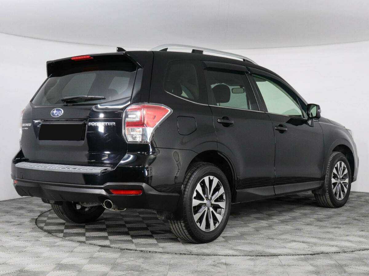 Subaru Forester 2017 года с пробегом. Фото: #4