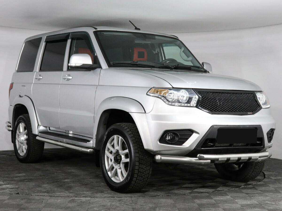 УАЗ Patriot 2018 года с пробегом. Фото: #2