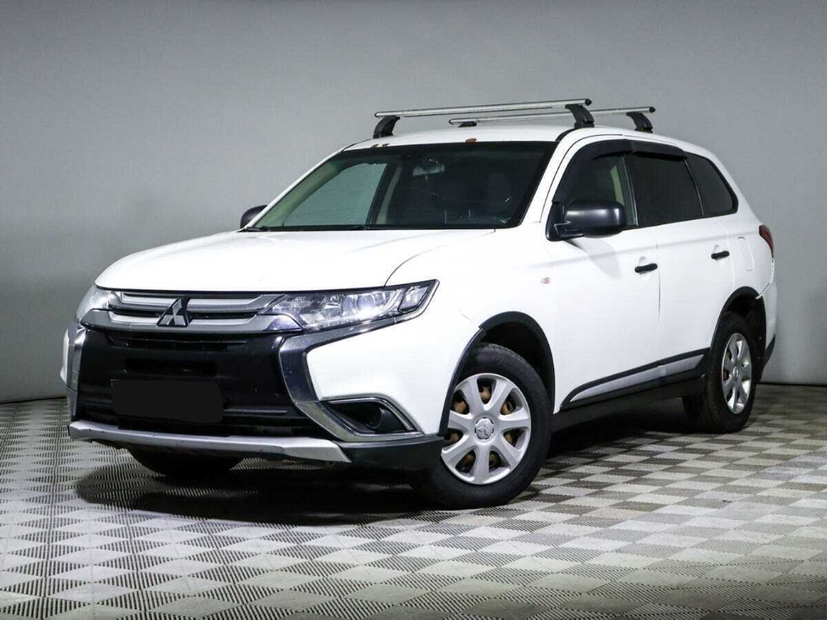 Mitsubishi Outlander 2018 года с пробегом. Фото: #0