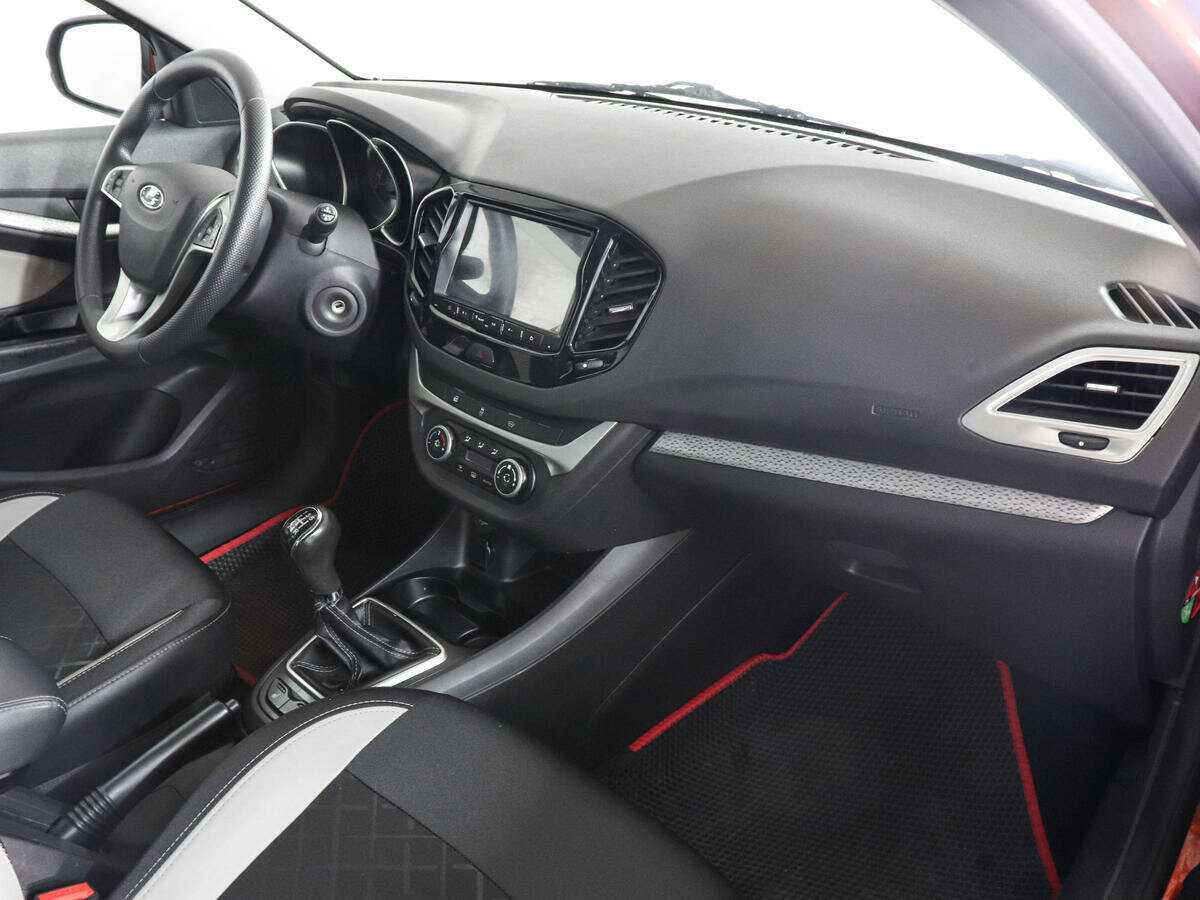 Lada (ВАЗ) Vesta 2018 года с пробегом. Фото: #9