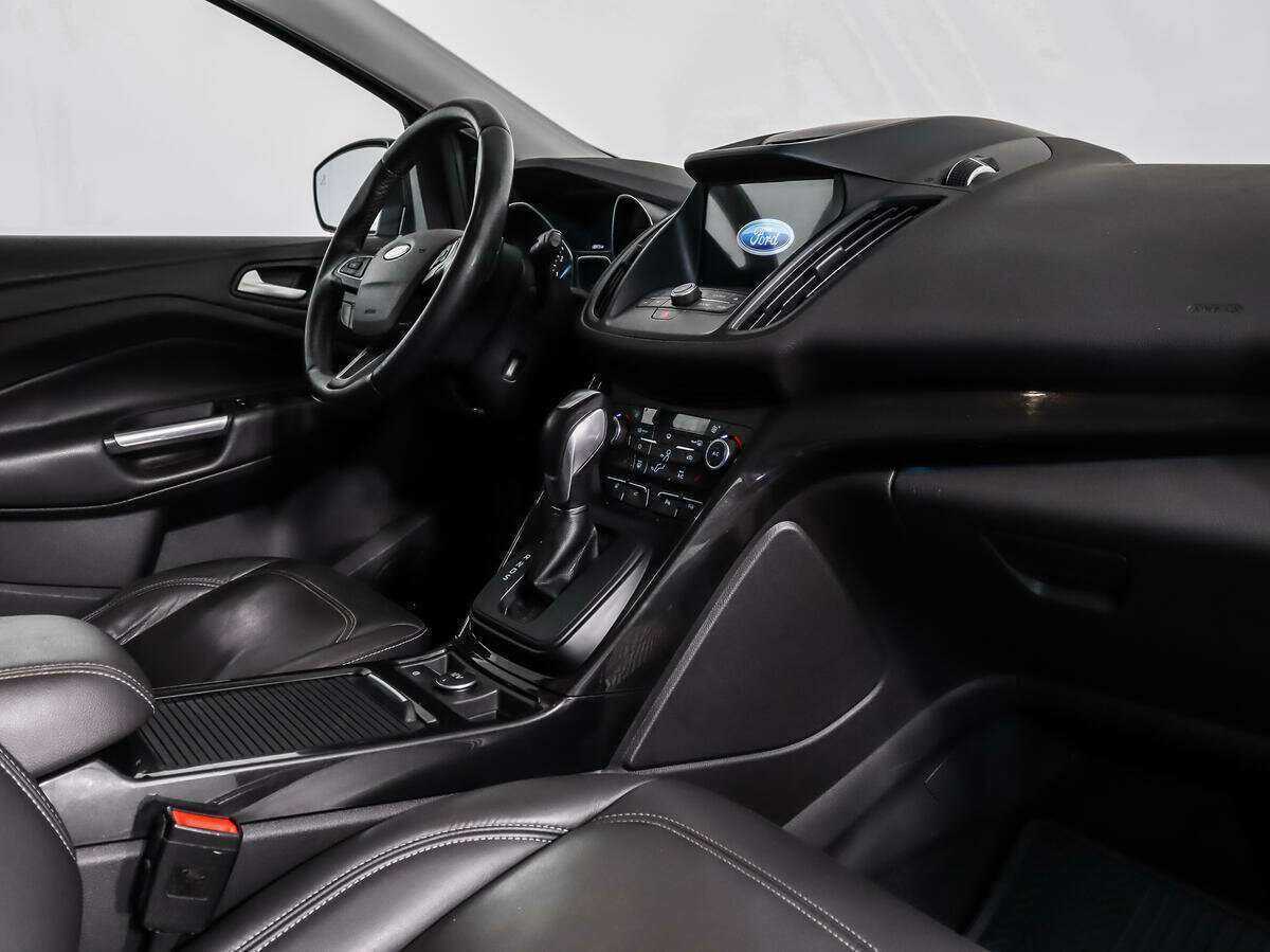 Ford Kuga 2016 года с пробегом. Фото: #10