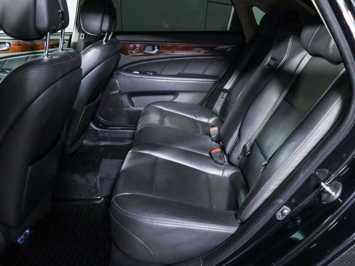 Hyundai Equus 2014 года с пробегом. Фото: #7