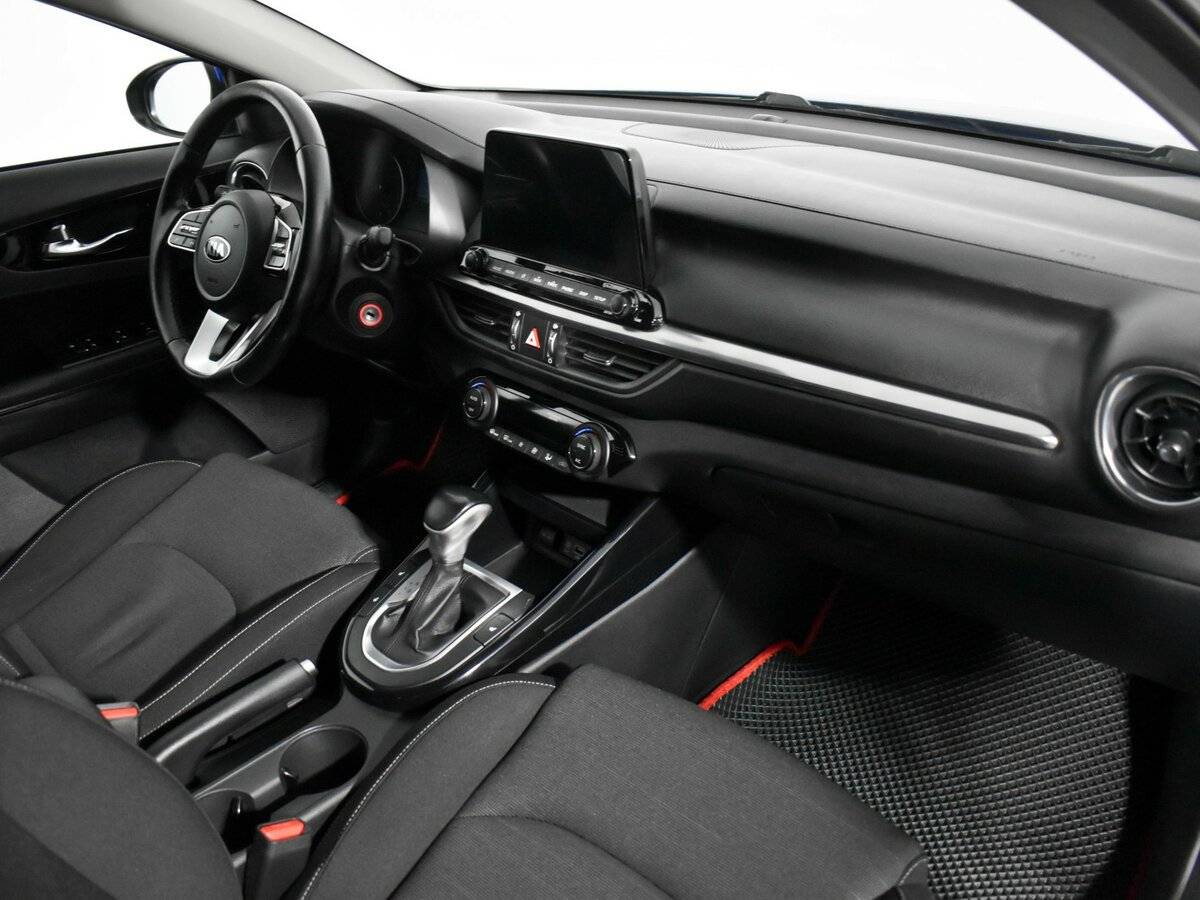 Kia Cerato 2021 года с пробегом. Фото: #9