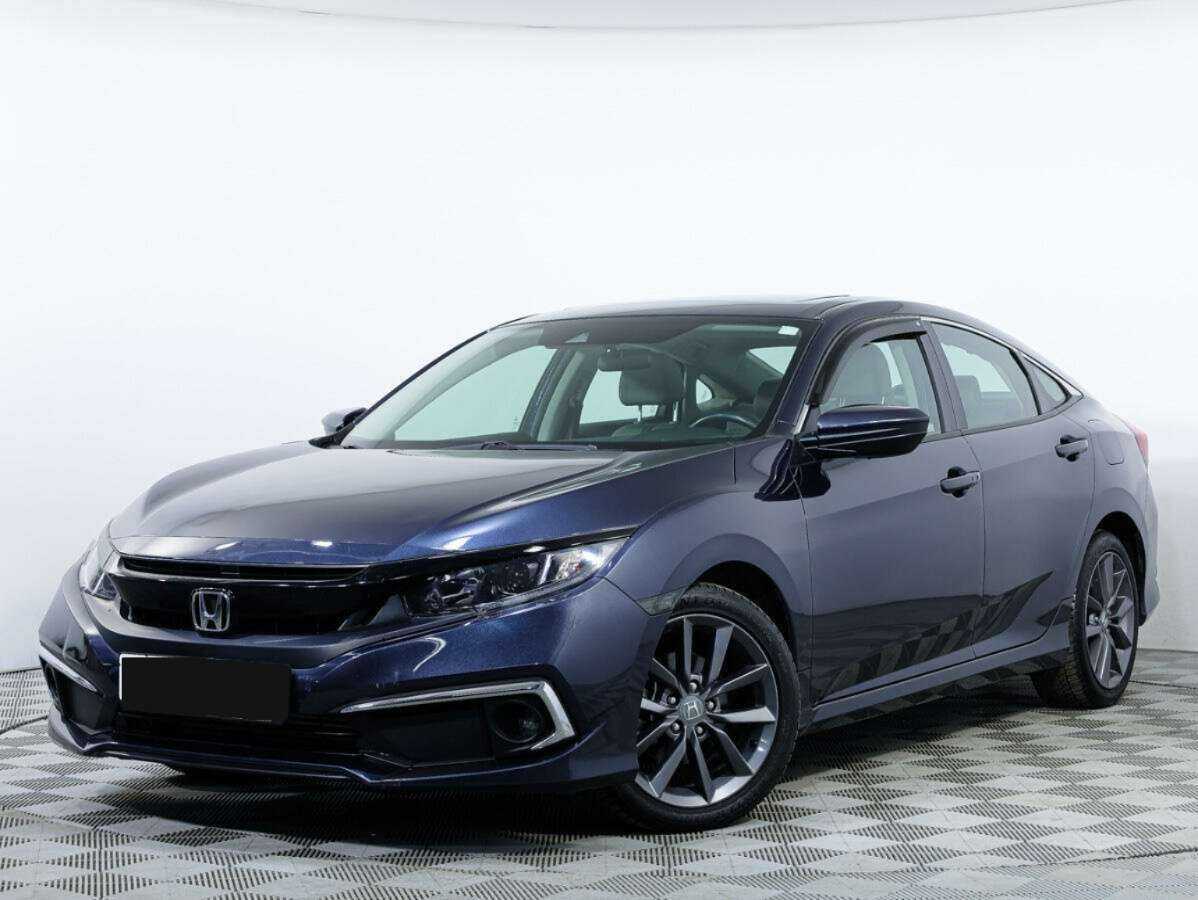 Honda Civic 2019 года с пробегом. Посмотреть фото