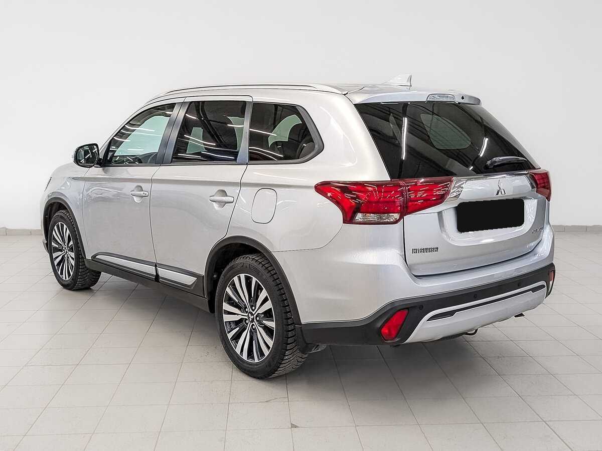 Mitsubishi Outlander 2020 года с пробегом. Фото: #6