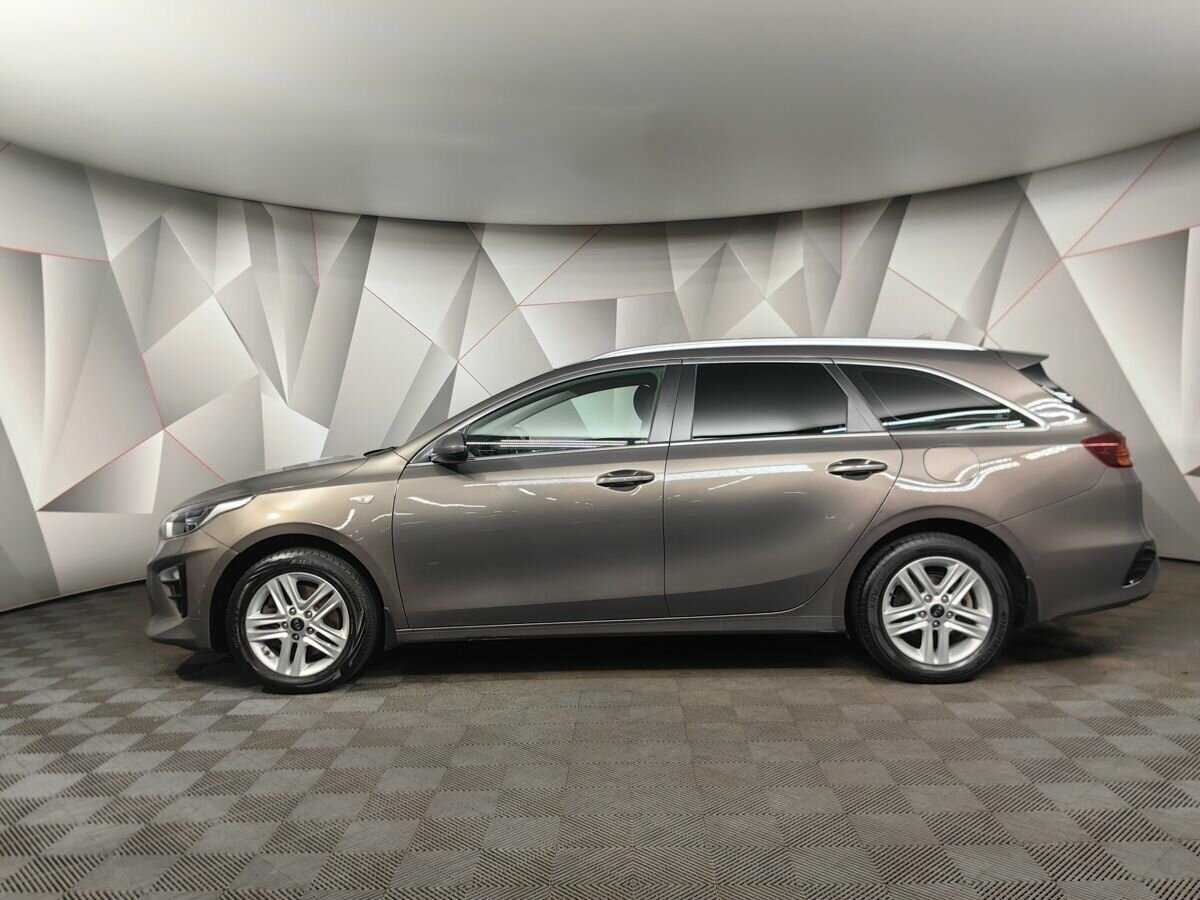 Kia Ceed 2020 года с пробегом. Фото: #4