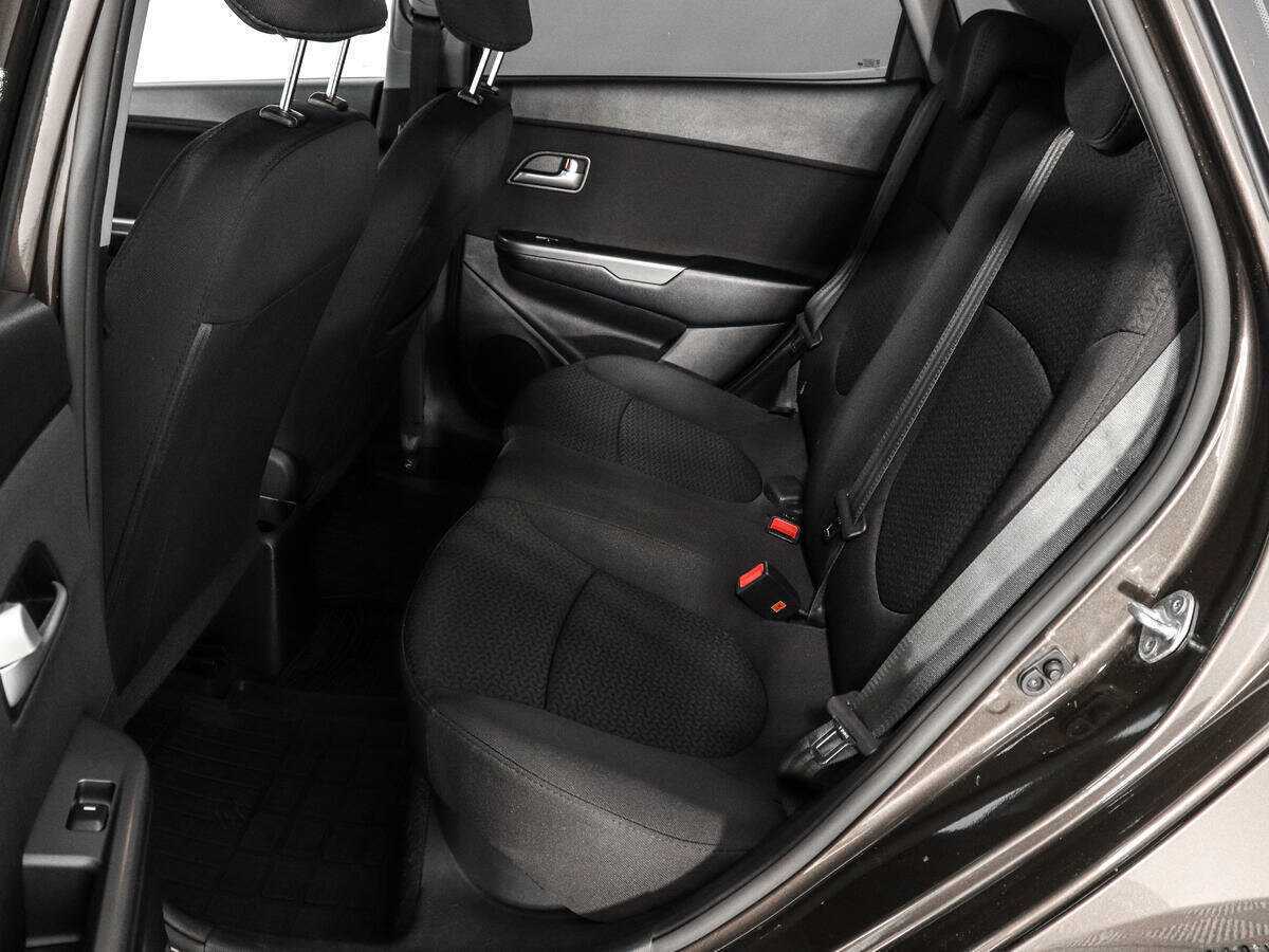 Kia Rio 2016 года с пробегом. Фото: #9