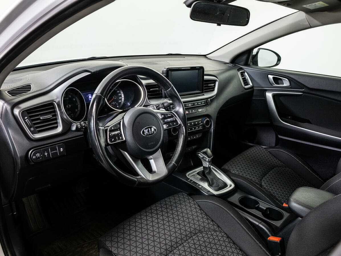 Kia Ceed 2019 года с пробегом. Фото: #10