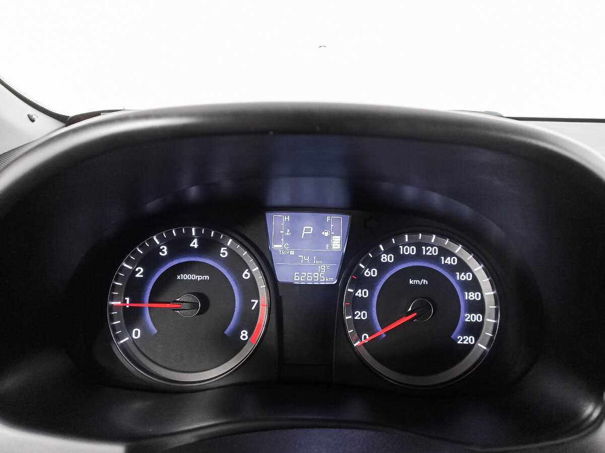 Hyundai Solaris 2015 года с пробегом. Фото: #8