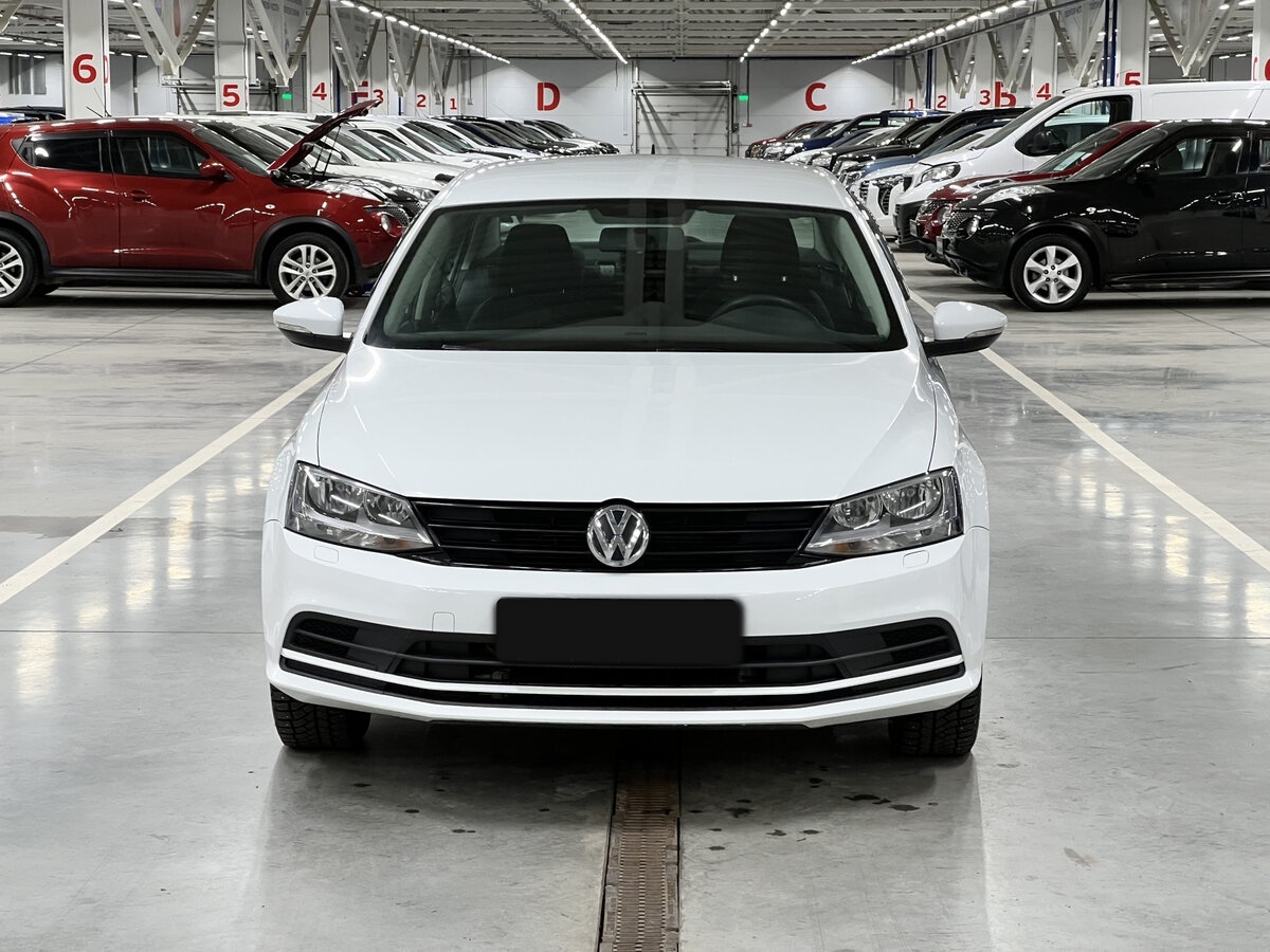 Volkswagen Jetta 2016 года с пробегом. Фото: #1