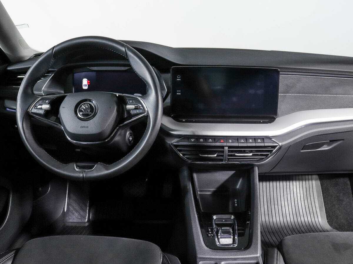 Skoda Octavia 2021 года с пробегом. Фото: #9
