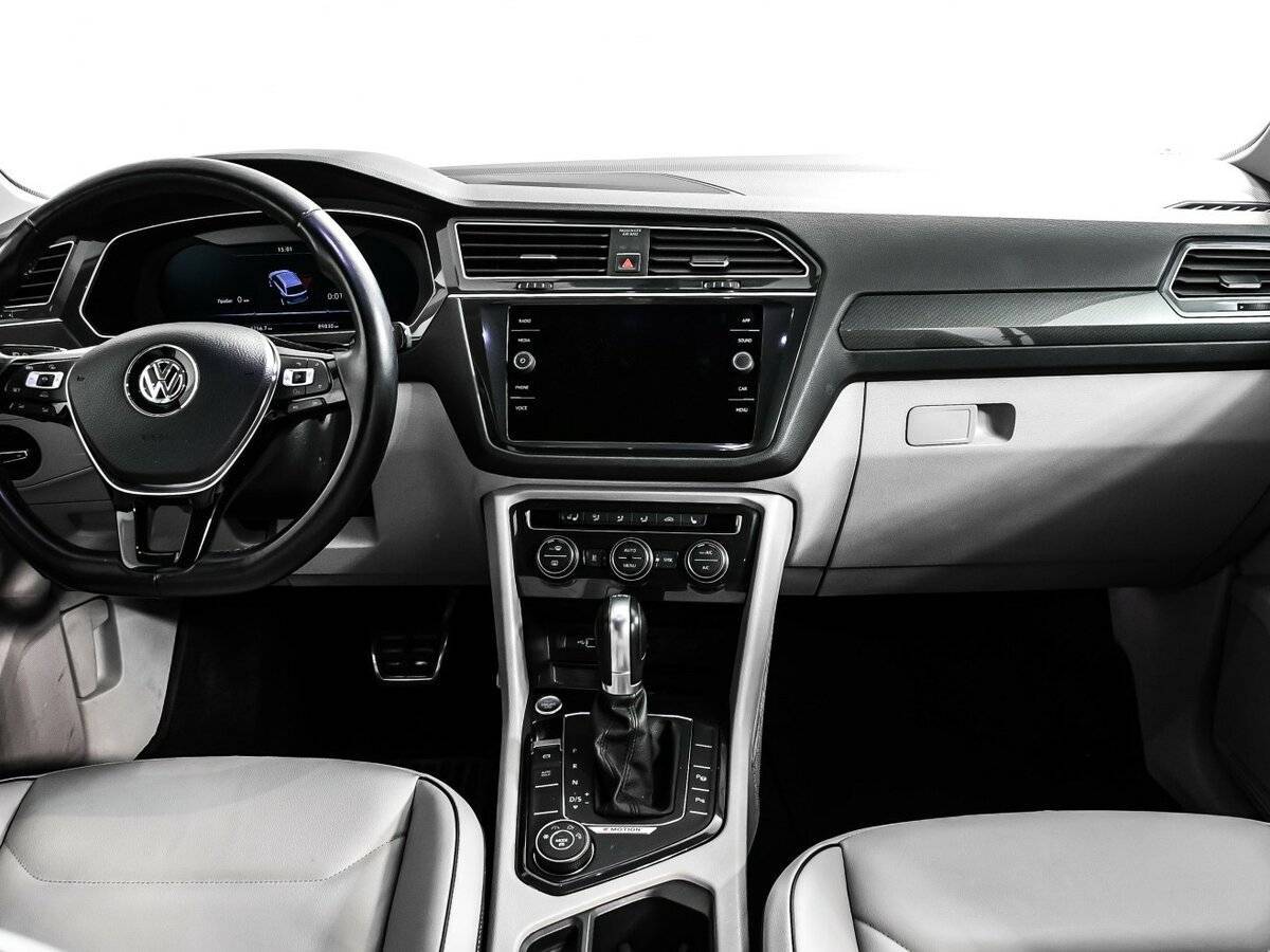 Volkswagen Tiguan 2018 года с пробегом. Фото: #10