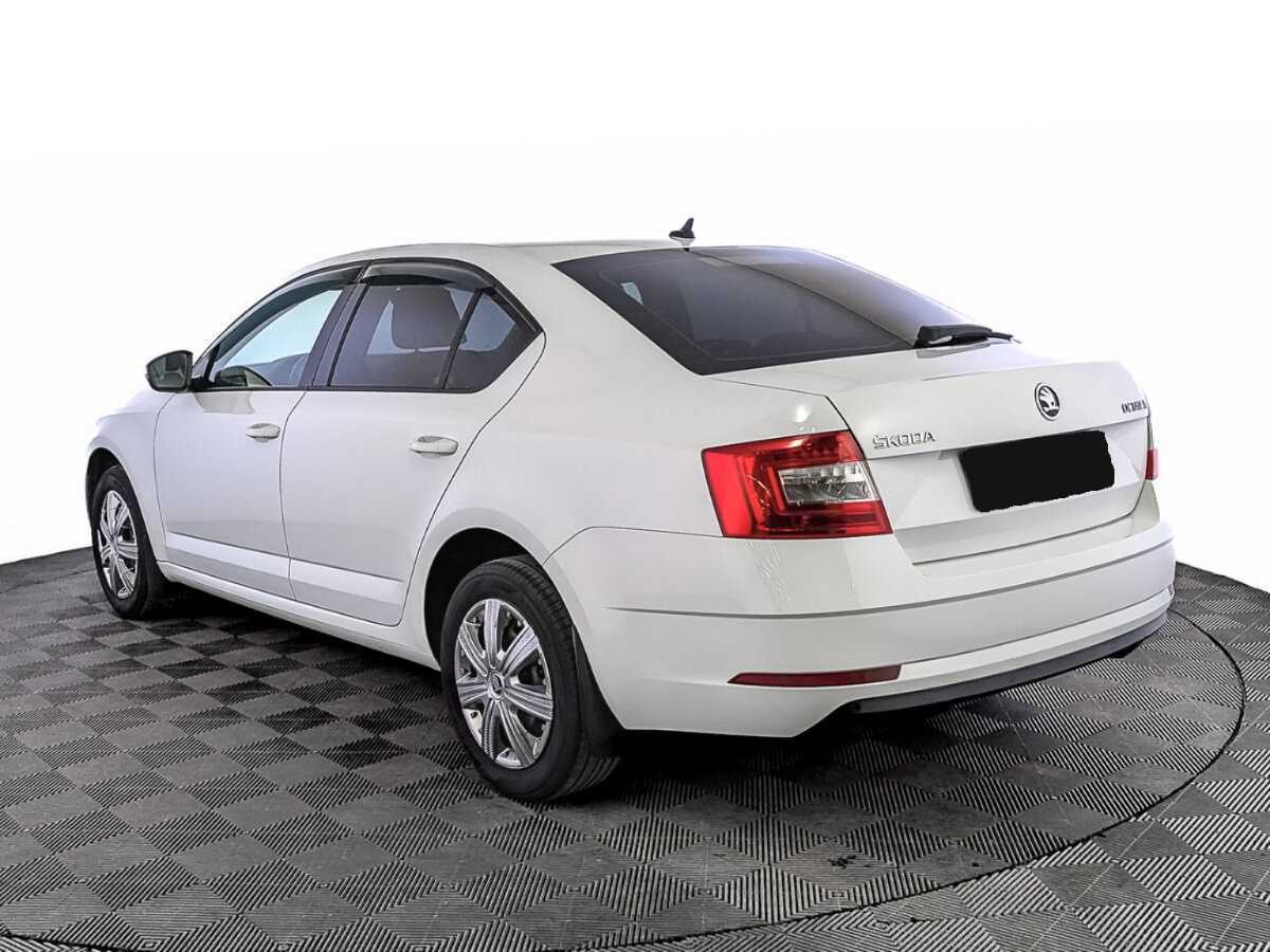 Skoda Octavia 2020 года с пробегом. Фото: #6