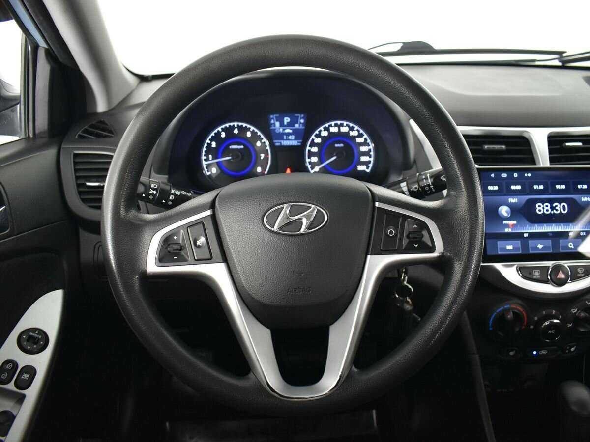 Hyundai Solaris 2012 года с пробегом. Фото: #9