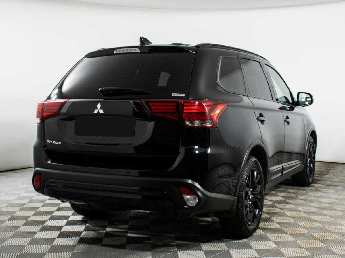 Mitsubishi Outlander 2021 года с пробегом. Фото: #3
