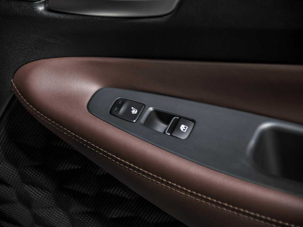 Hyundai Santa Fe 2019 года с пробегом. Фото: #20