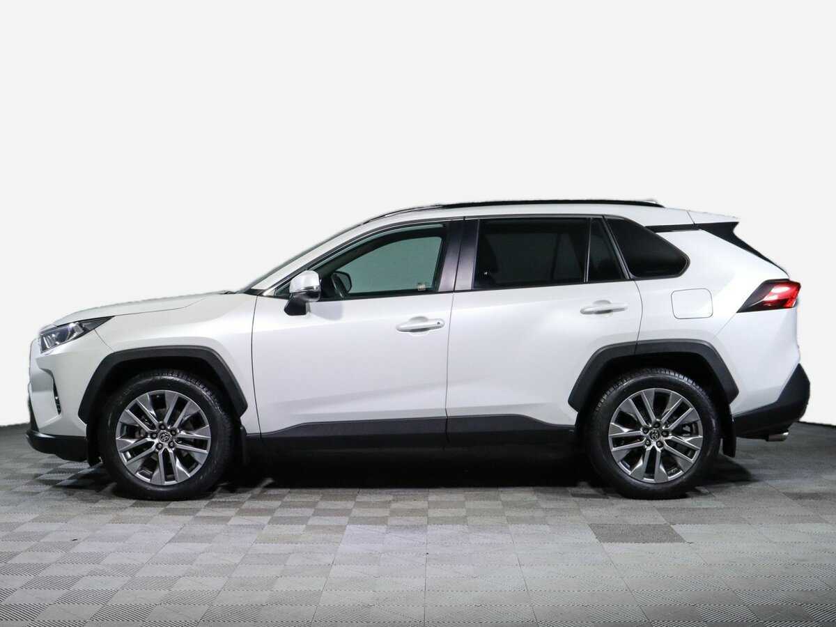 Toyota RAV4 2021 года с пробегом. Фото: #4