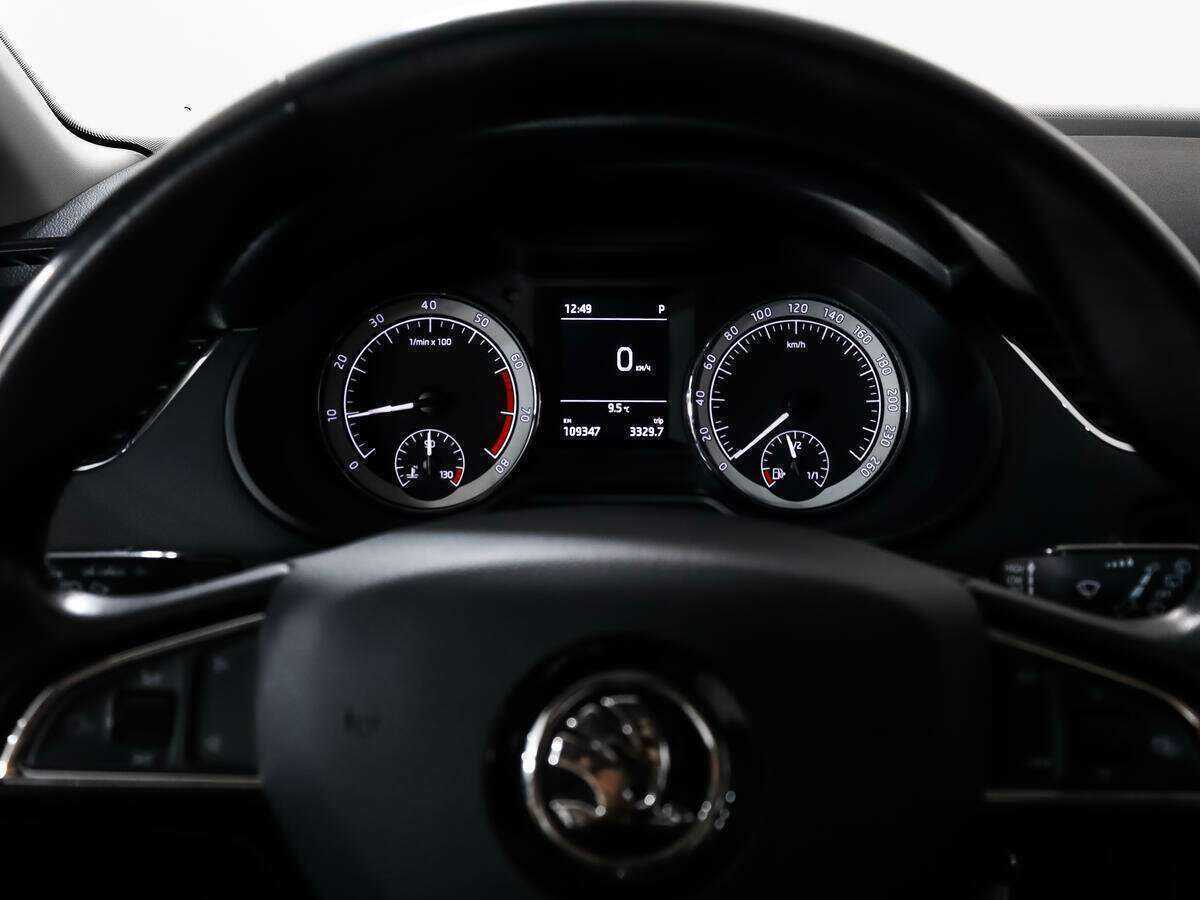 Skoda Octavia 2019 года с пробегом. Фото: #13