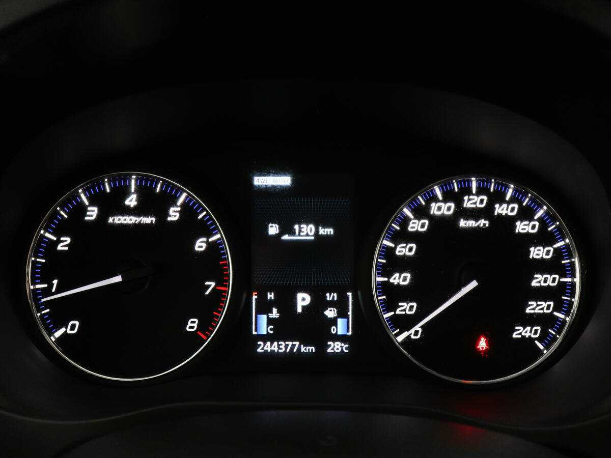 Mitsubishi Outlander 2017 года с пробегом. Фото: #10