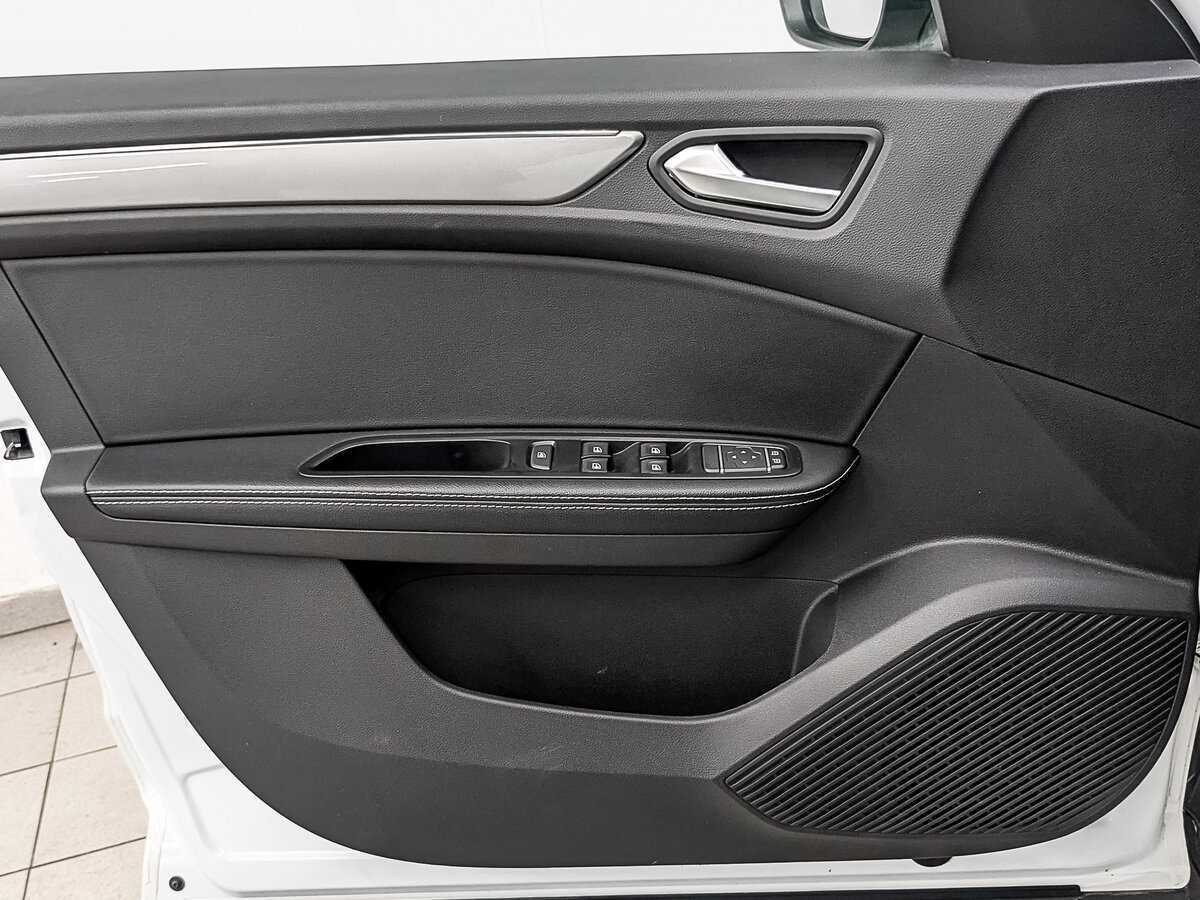 Renault Arkana 2019 года с пробегом. Фото: #18