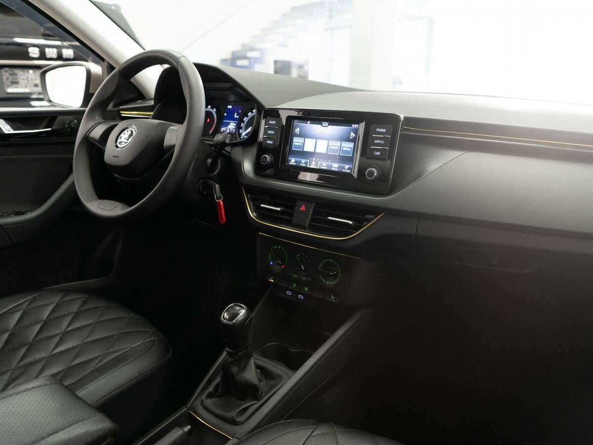 Skoda Rapid 2021 года с пробегом. Фото: #16