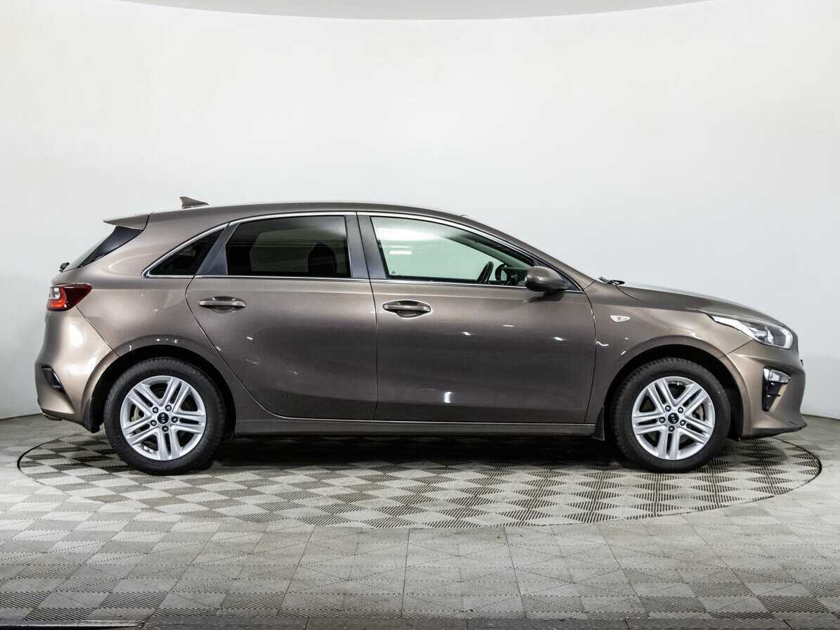 Kia Ceed 2018 года с пробегом. Фото: #3