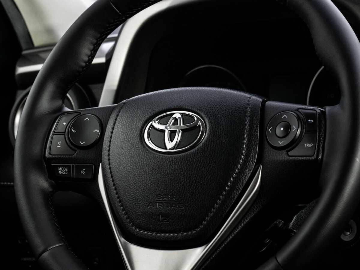 Toyota RAV4 2015 года с пробегом. Фото: #10