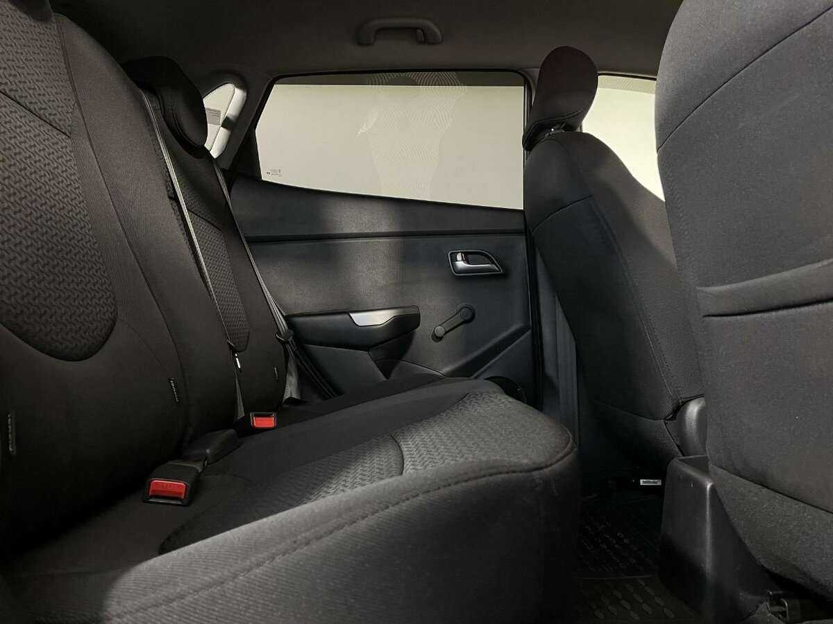 Kia Rio 2016 года с пробегом. Фото: #16