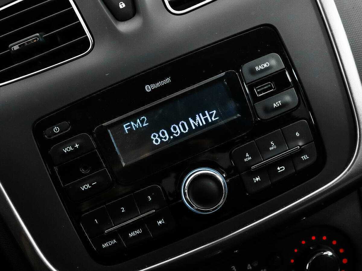 Renault Logan 2021 года с пробегом. Фото: #12