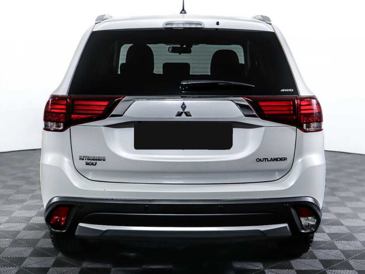 Mitsubishi Outlander 2016 года с пробегом. Фото: #5