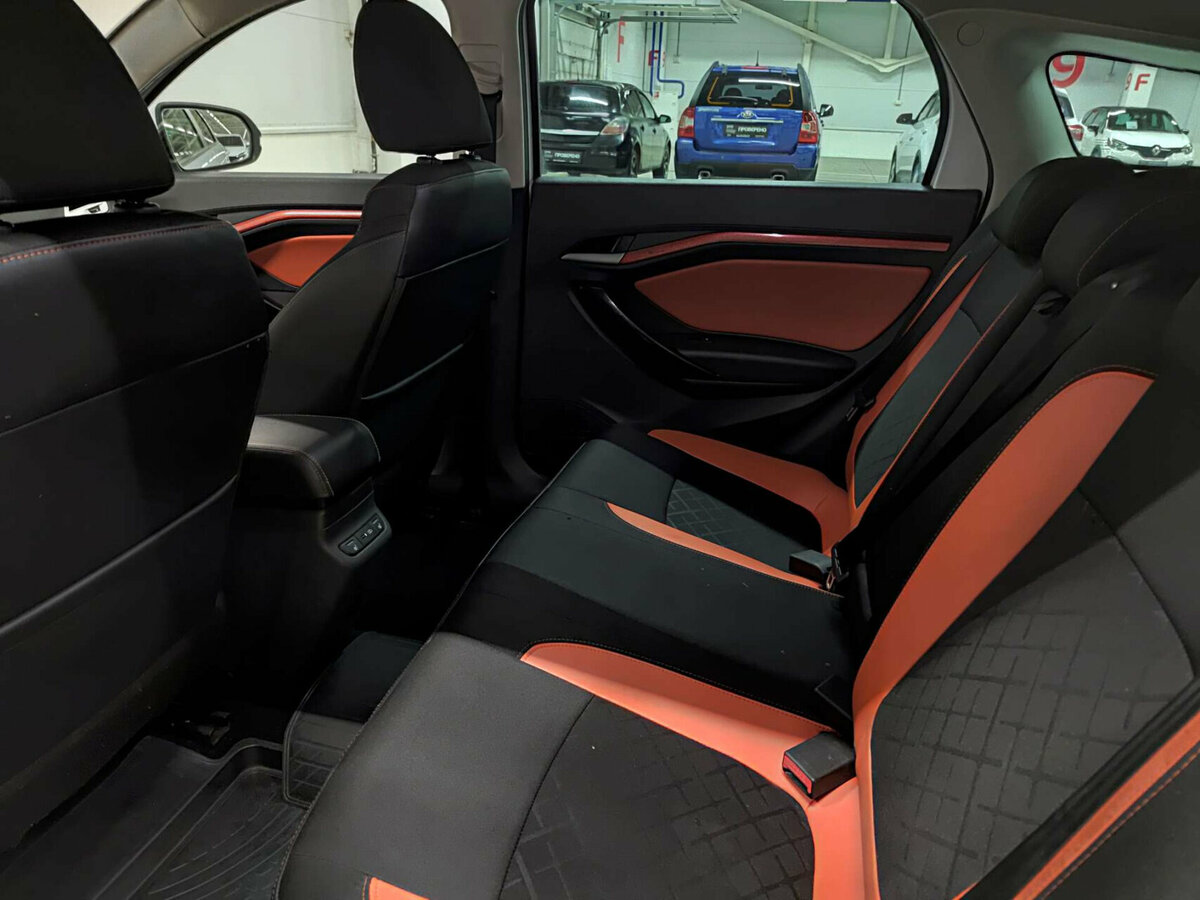 Lada (ВАЗ) Vesta 2018 года с пробегом. Фото: #11