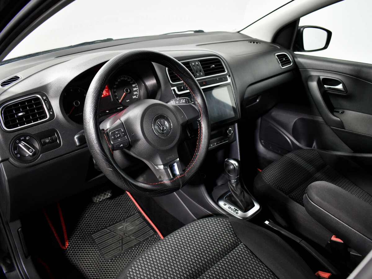 Volkswagen Polo 2013 года с пробегом. Фото: #8