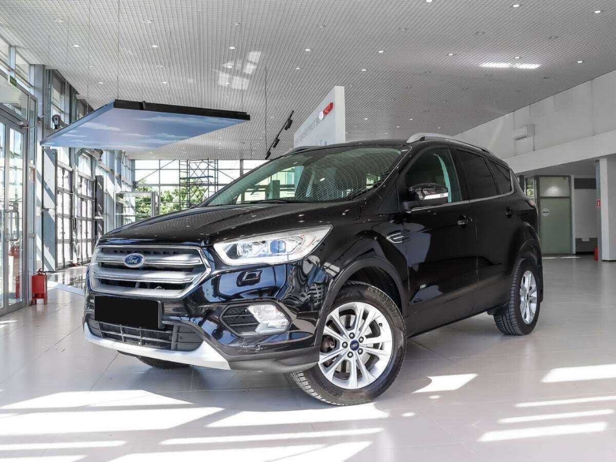 Ford Kuga 2016 года с пробегом. Фото: #0