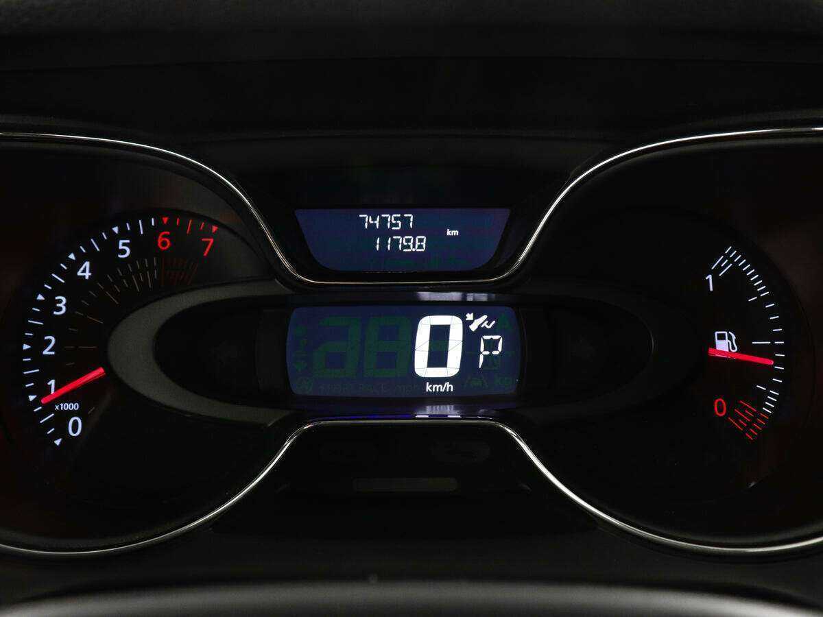 Renault Kaptur 2017 года с пробегом. Фото: #9