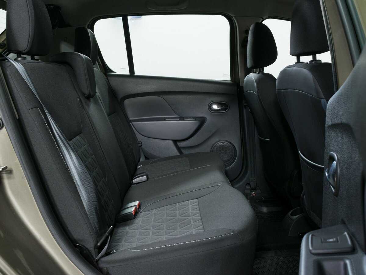 Renault Sandero 2017 года с пробегом. Фото: #9