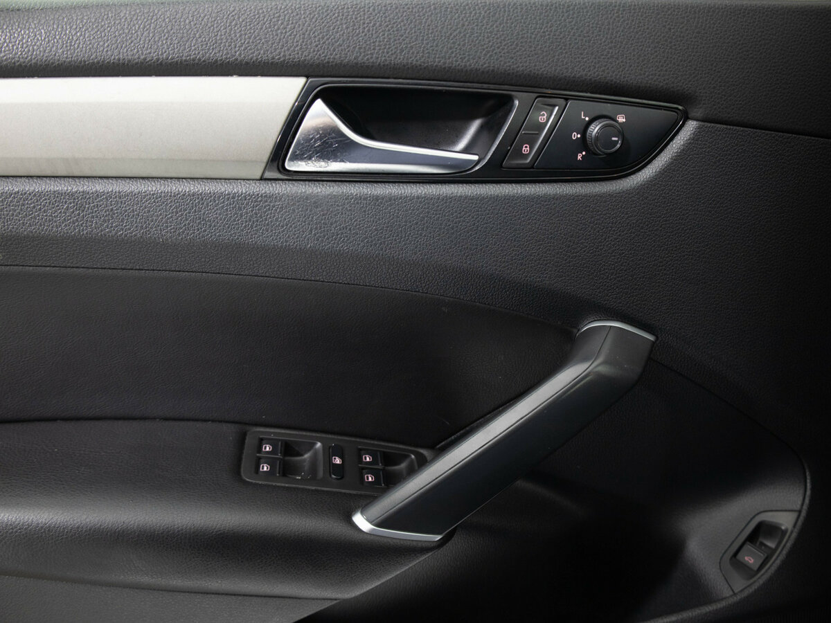 Volkswagen Passat 2020 года с пробегом. Фото: #14