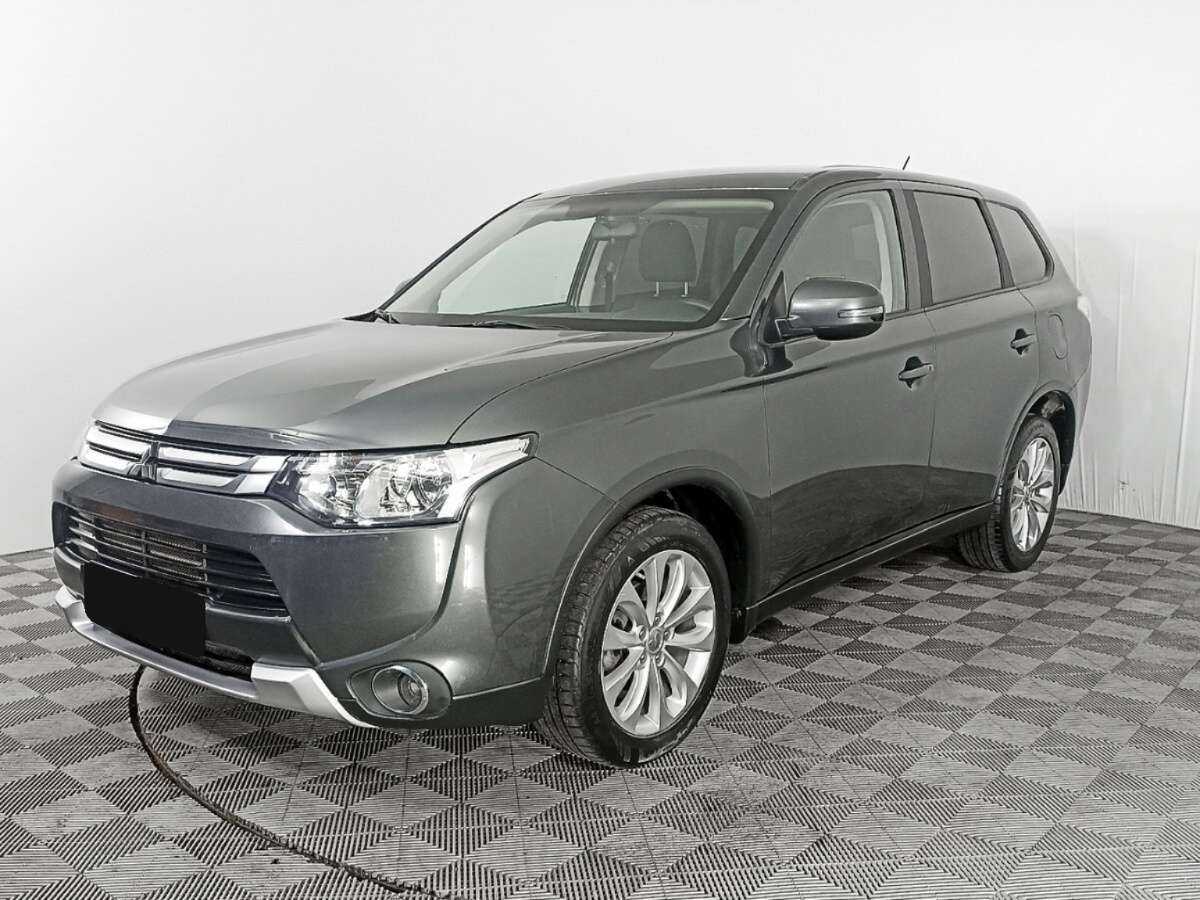 Mitsubishi Outlander 2014 года с пробегом. Фото: #0