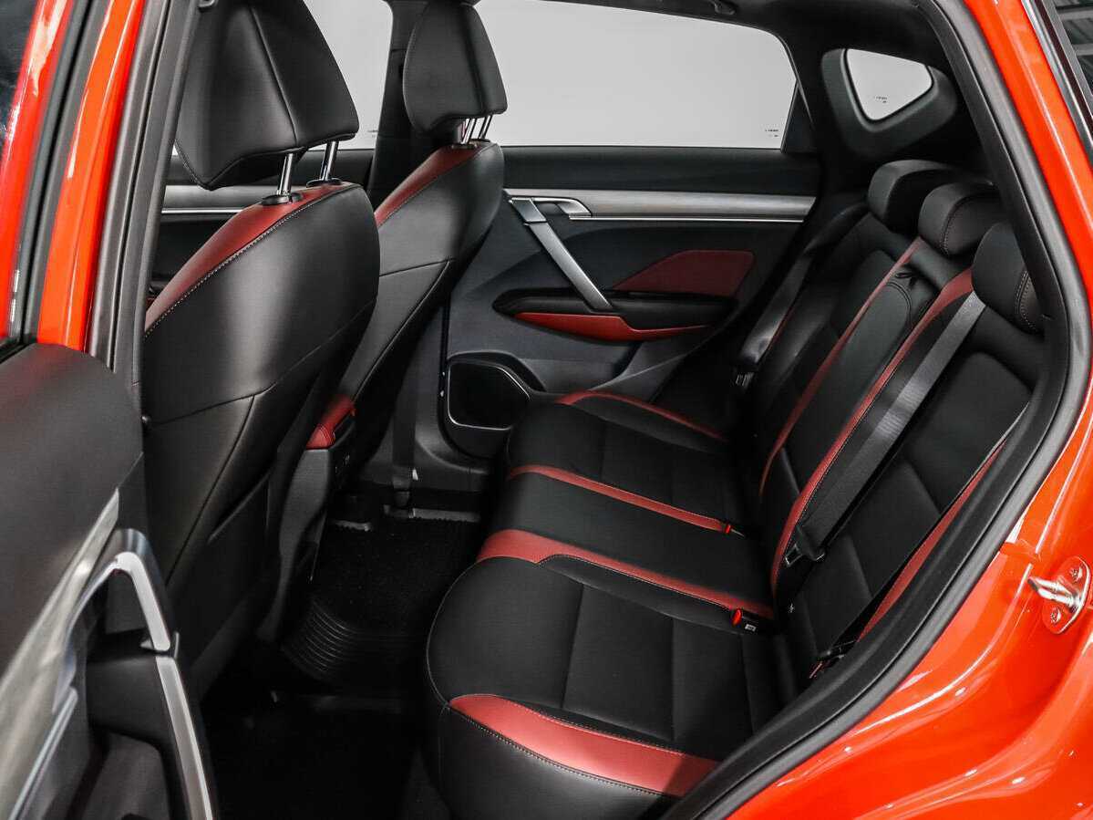 Geely Coolray 2023 года с пробегом. Фото: #11